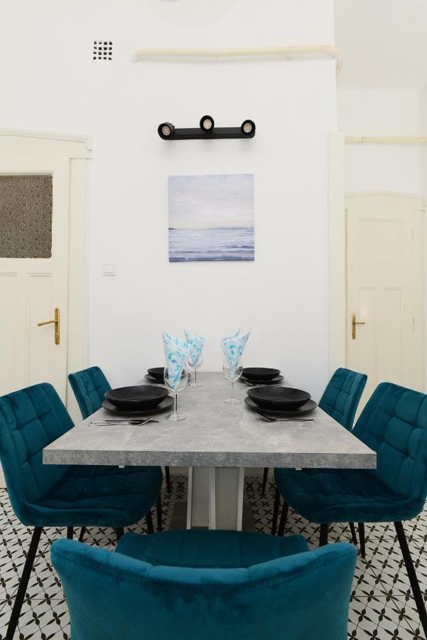 Akacfa 7 City Center Beautiful Apartment บูดาเปสต์ ภายนอก รูปภาพ